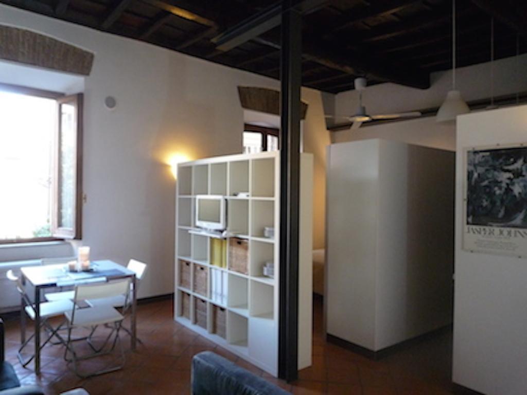 شقة Cosy Trastevere روما الغرفة الصورة