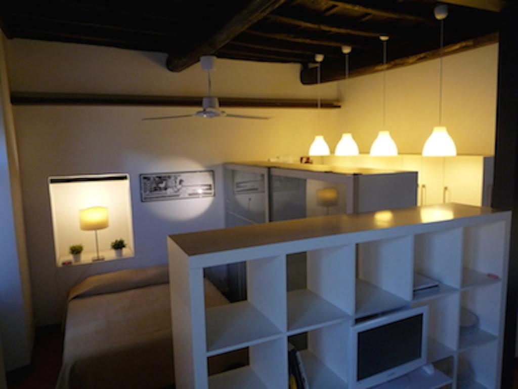 شقة Cosy Trastevere روما الغرفة الصورة